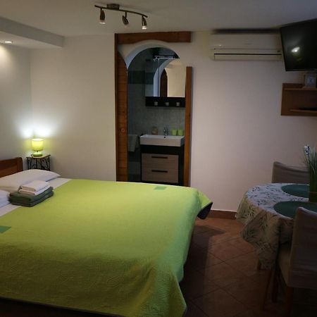 Apartments Komel Οπατία Εξωτερικό φωτογραφία