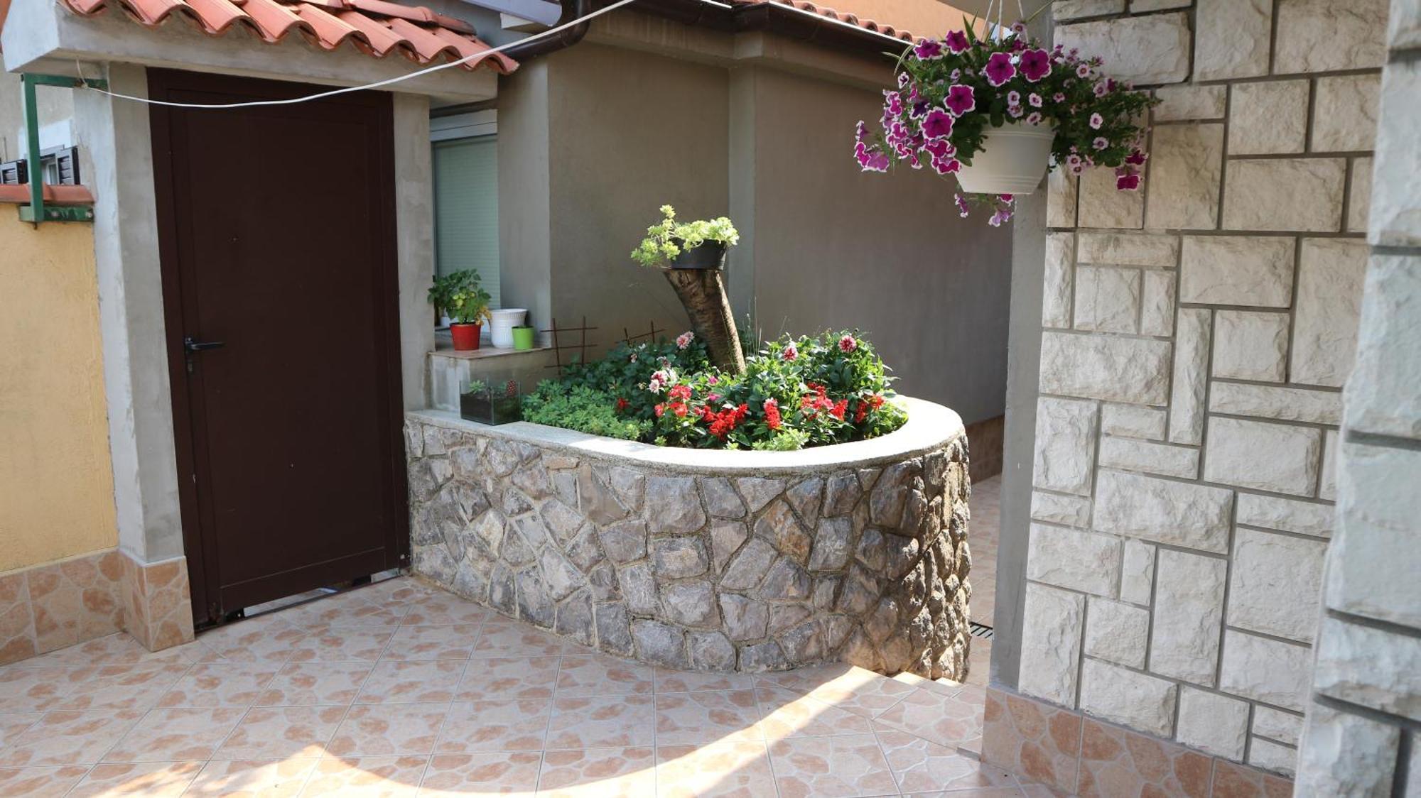 Apartments Komel Οπατία Δωμάτιο φωτογραφία